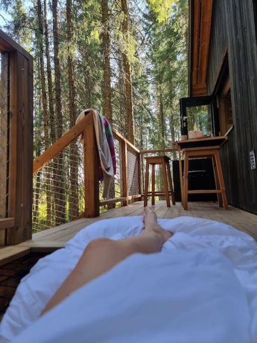 Treetop Ekne - Hytte I Skogen Med Hengebru Otel Levanger Dış mekan fotoğraf